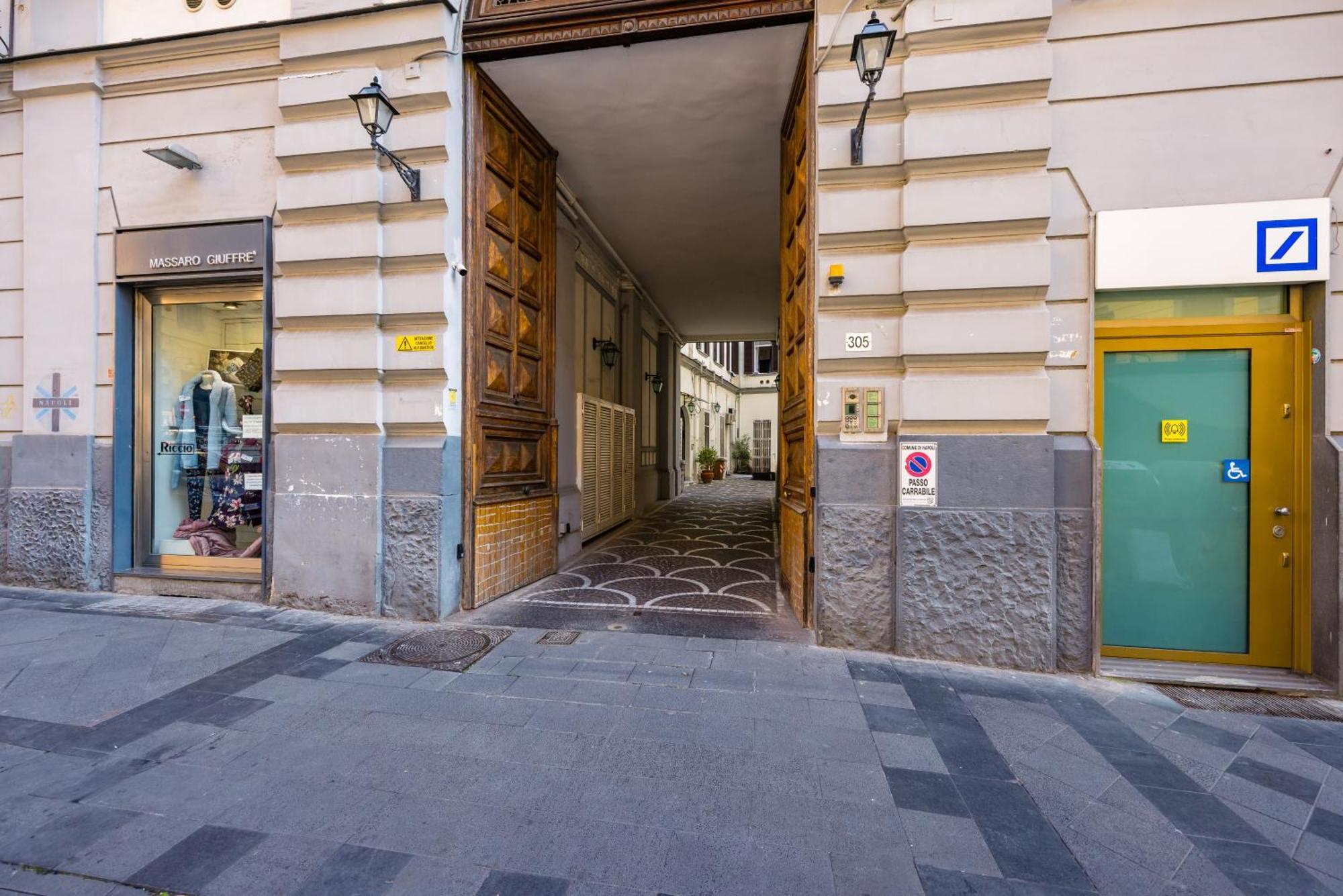 Maison Pochet * Naples